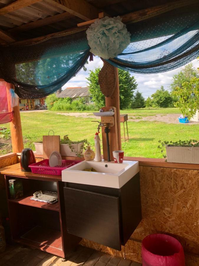 Hotel Piekalne Kalniesi Zewnętrze zdjęcie