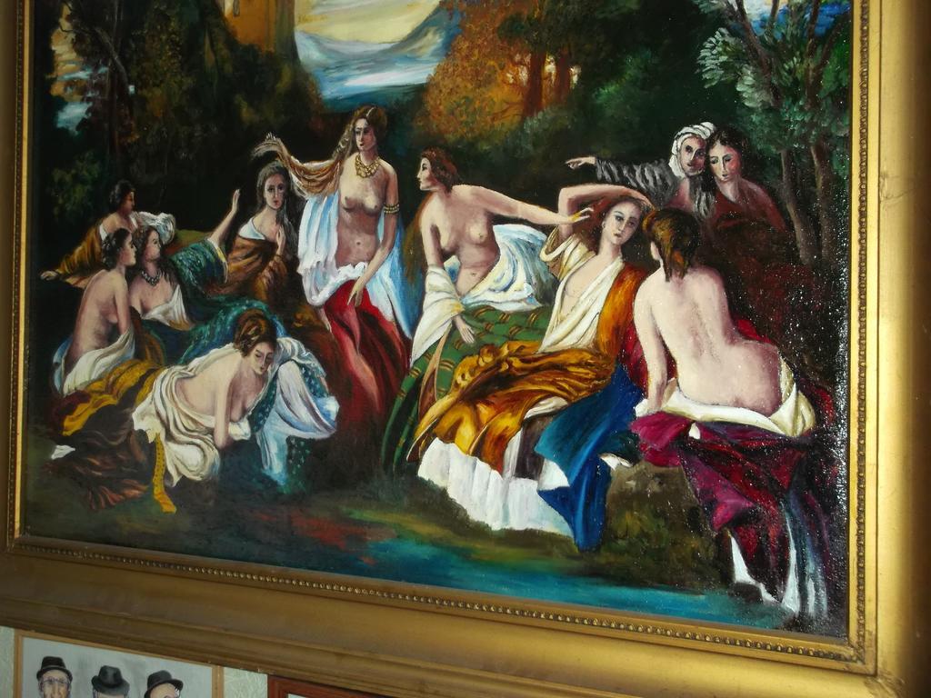 Hotel Piekalne Kalniesi Zewnętrze zdjęcie